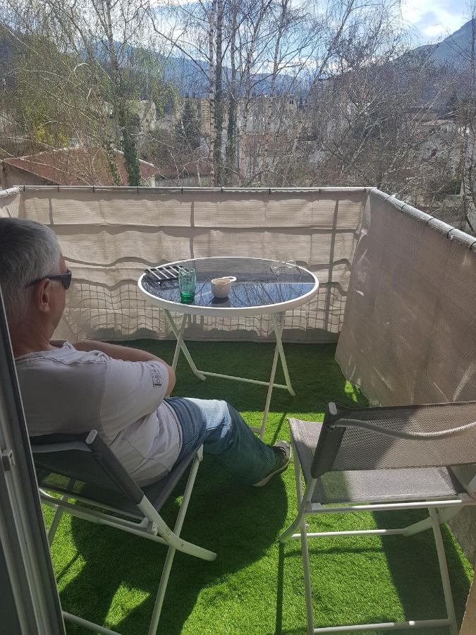 T2 Avec Balcon Plein Sud Apartamento Lourdes Exterior foto